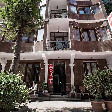 Hotel Dadiani Batum Dış mekan fotoğraf