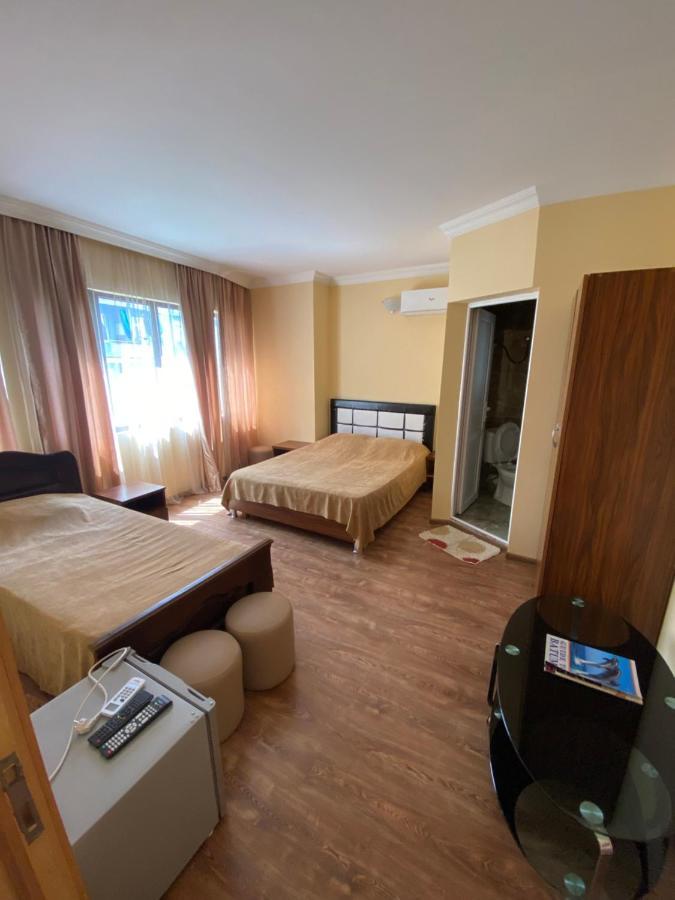 Hotel Dadiani Batum Dış mekan fotoğraf